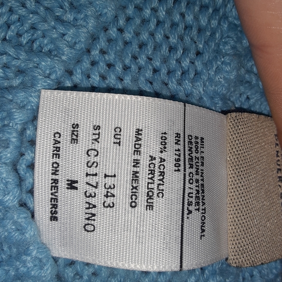 Crop sweater - Picture 2 of 2